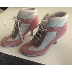 Vintage Rare Somethin’ Else Skechers Pink Leather  Sneakers W/Heels Size 6